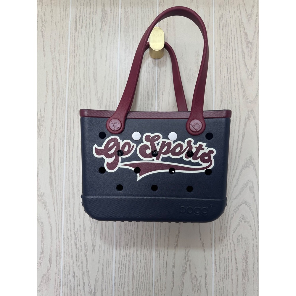 Bogg Bag Bitty Go Sports Navy Burgundy EVA Waterproof Tote Bag With Pouch NWT